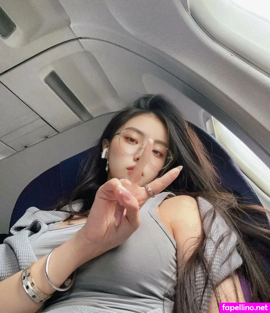 autumn_rain, autumn_rain_drops Nude Leaked OnlyFans Photo #BPL3rEqAlM