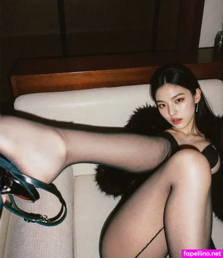 Autumn Rain Drops OnlyFans Thumbnail #Nqw0qlHcNa