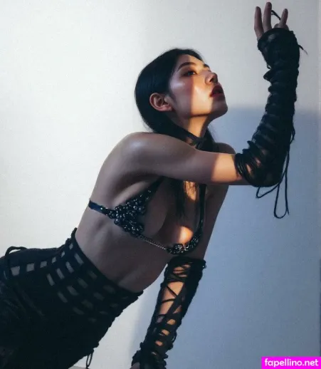Autumn Rain Drops OnlyFans Thumbnail #r0Y3aHjyl0