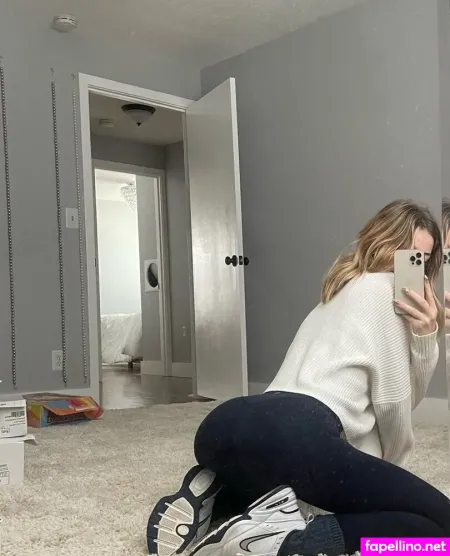 Autumn Renae 1 OnlyFans Thumbnail #cxhy7TqEHG