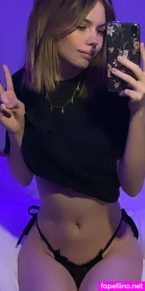 autumn.k.tharp, autumntharp Nude Leaked OnlyFans Photo #0yRFsu6R7a