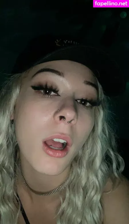 Autumn2blazed OnlyFans Thumbnail #b9ig6s7CPY