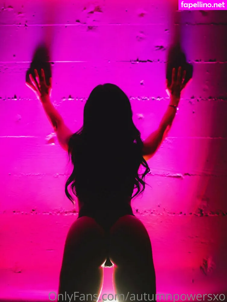 autumn_powers, autumnpowersxo Nude Leaked OnlyFans Photo #C8xMmejeli