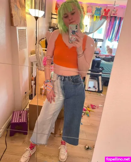 Autumnr0ses Main Profile Photo