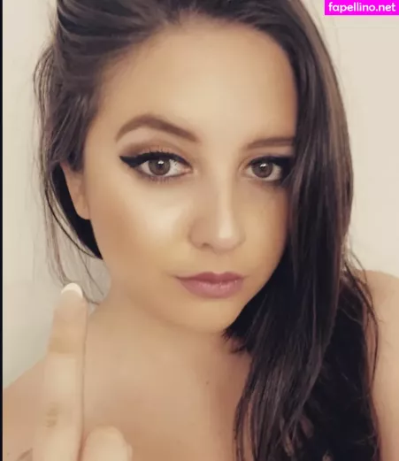 Ava 1 OnlyFans Thumbnail #2CwC0oSH4u