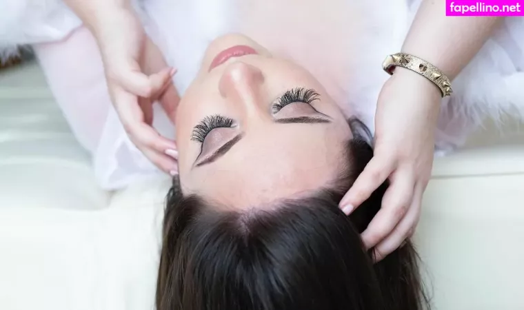 Ava 1 OnlyFans Thumbnail #4RRzFhd82O