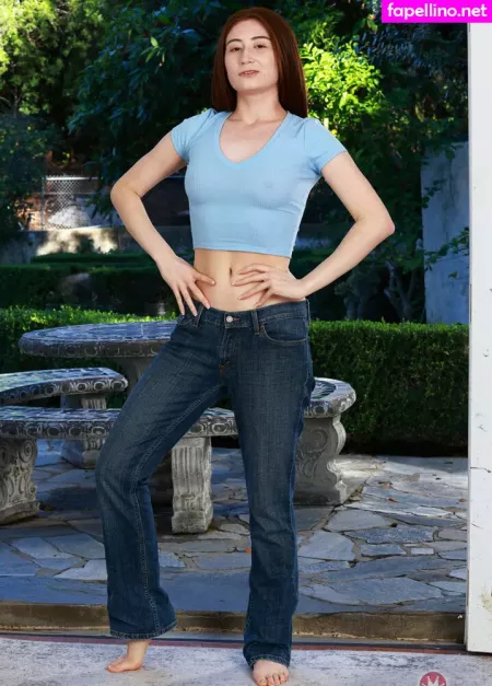 Ava Davis OnlyFans Thumbnail #azPdHGKmRP