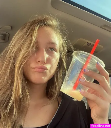 Ava Fiore 2 OnlyFans Thumbnail #4MNRn6M43i