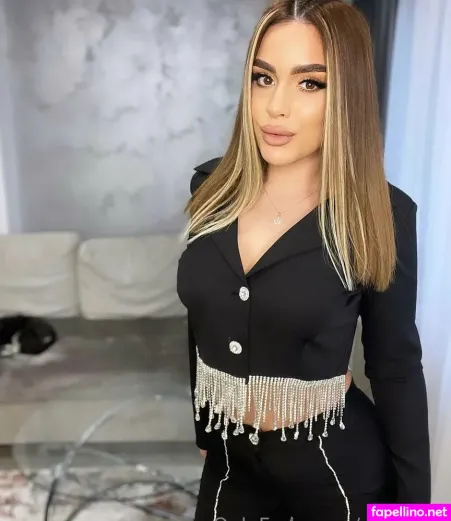 Ava Foxx 1 OnlyFans Thumbnail #lF5BZNK38v