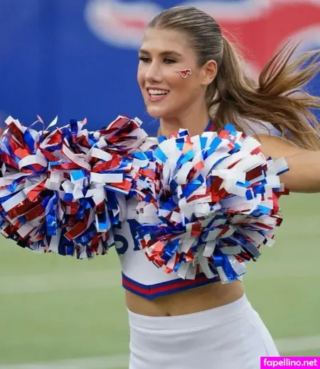 Ava Hunt OnlyFans Thumbnail #HDL1gQ6HRN