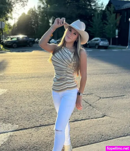 Ava Hunt OnlyFans Thumbnail #eBKkoxoyWZ