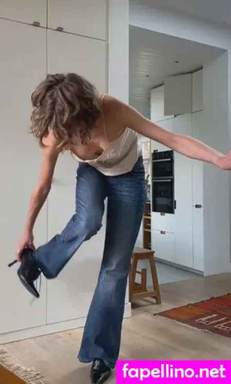 Ava Kalitowski OnlyFans Thumbnail #O171ltw6pN