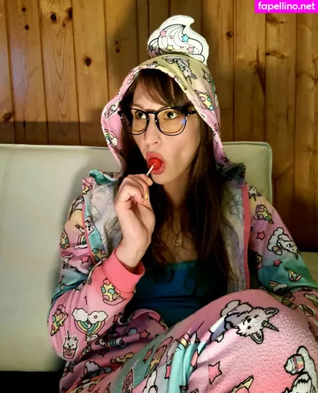 Ava Luxe OnlyFans Thumbnail #F7Gb4Z4N9a