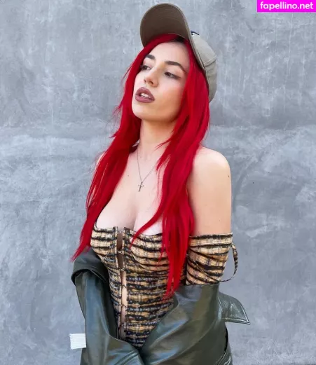 Ava Max OnlyFans Thumbnail #3QOYXuwyuu