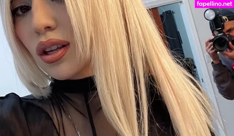 Ava Max OnlyFans Thumbnail #S1zWgSz68s