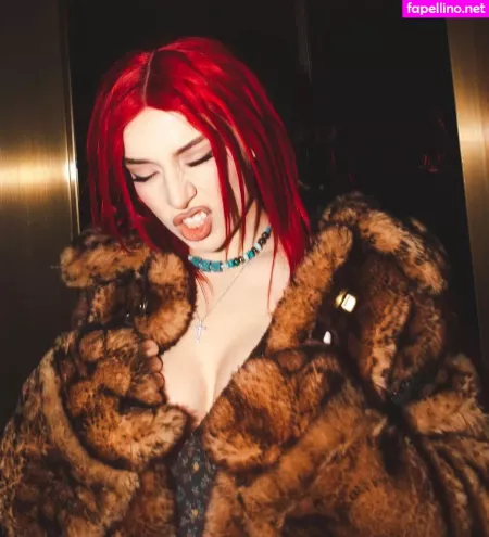 Ava Max OnlyFans Thumbnail #VwProMFEX5