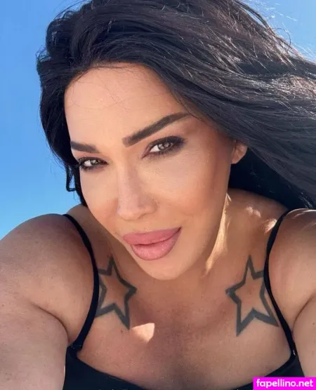 Ava Muscle Mommy Ts OnlyFans Thumbnail #Te4Zs27y0t