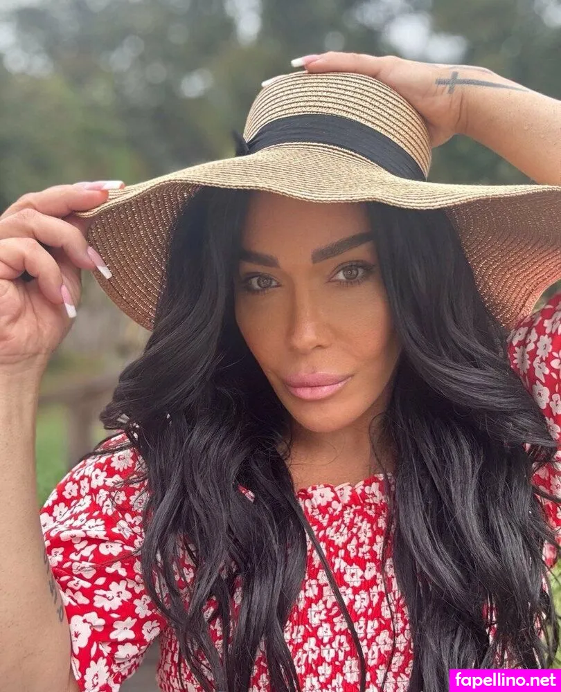 ava_muscle_mommy, ava_muscle_mommy.ts Nude Leaked OnlyFans Photo #assCzpsmMf