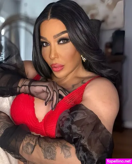 Ava Muscle Mommy Ts OnlyFans Thumbnail #ol4Q6QqXMr