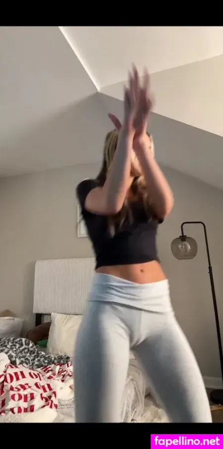 Ava Nucci OnlyFans Thumbnail #NxzB7urCzu