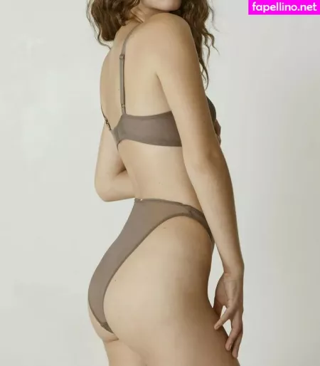 Ava Pearlman OnlyFans Thumbnail #ao815T2bw6