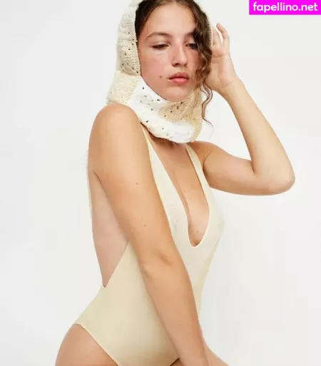 Ava Pearlman OnlyFans Thumbnail #fYUPPOEgxx