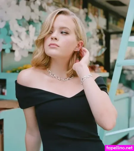 Ava Phillippe OnlyFans Thumbnail #5v40CDur39