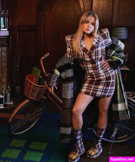 Ava Phillippe OnlyFans Thumbnail #LfAcgWxXvP