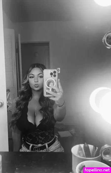 Ava Schillaci OnlyFans Thumbnail #gRNErvXwVu