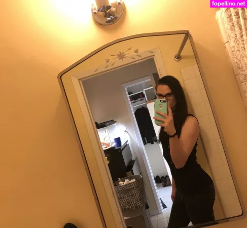 Ava Shade OnlyFans Thumbnail #9kzZCwLuvj