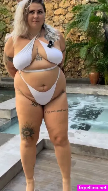 Avalon Myst OnlyFans Thumbnail #omiqOxTgH2