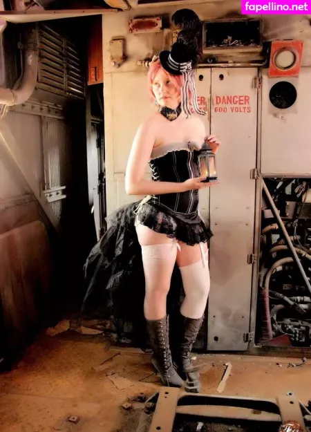 Avalon Zuercher OnlyFans Thumbnail #FDrdZTw52s