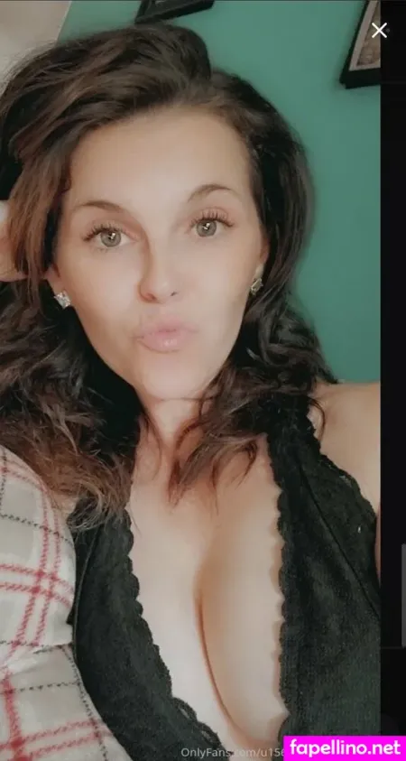 Avalonrose6 OnlyFans Thumbnail #bA1ZPu7AB3