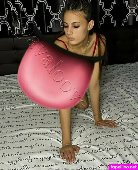 Avalooveee OnlyFans Thumbnail #WnirlUrf1p