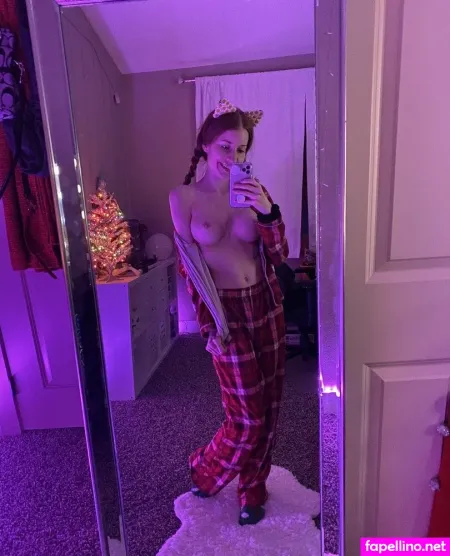 Avalynnrose OnlyFans Thumbnail #TUu8NRN8V1