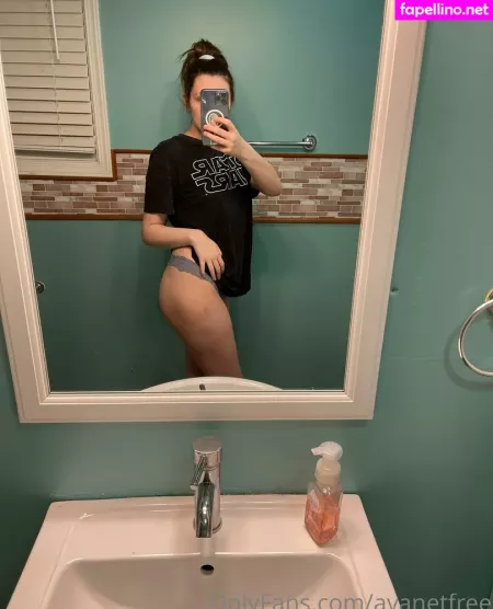 Avanetfree OnlyFans Thumbnail #9oJEtLozNG