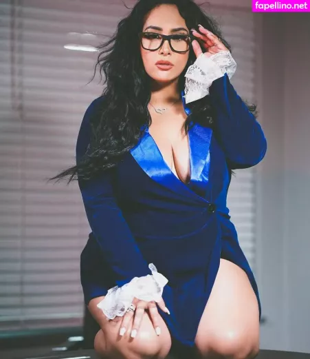 Avangelin Marie OnlyFans Thumbnail #lQur4PRX74