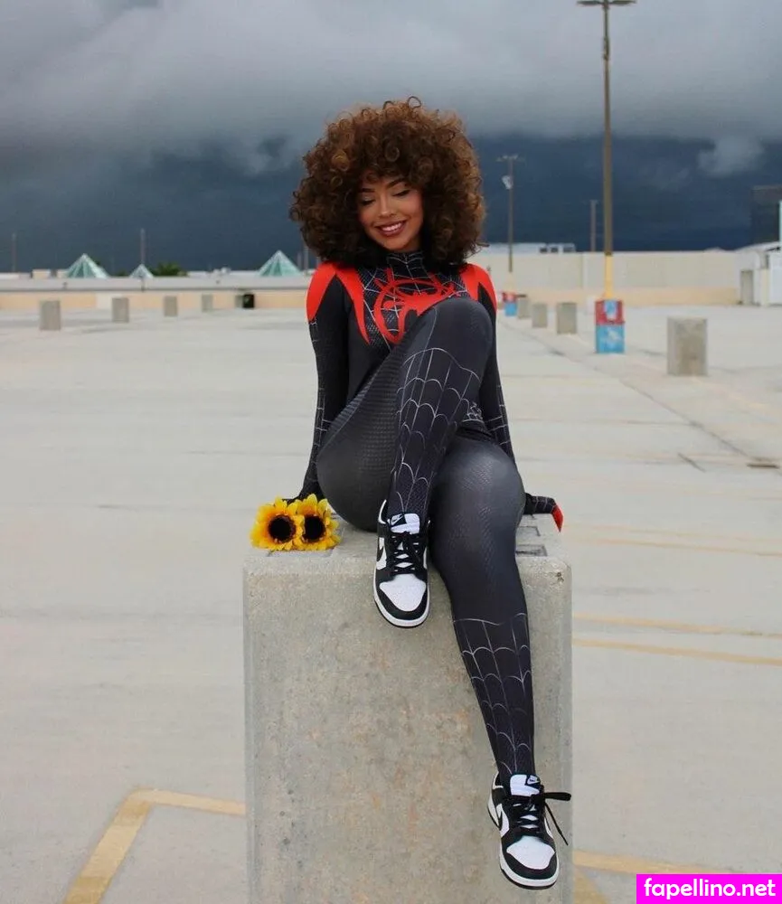 Avazura, ari_avanti, twitch streamer Nude Leaked OnlyFans Photo #mIOKhfQL9H