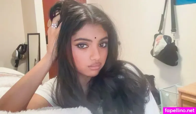 Avantika OnlyFans Thumbnail #HVLYxf7Xi9