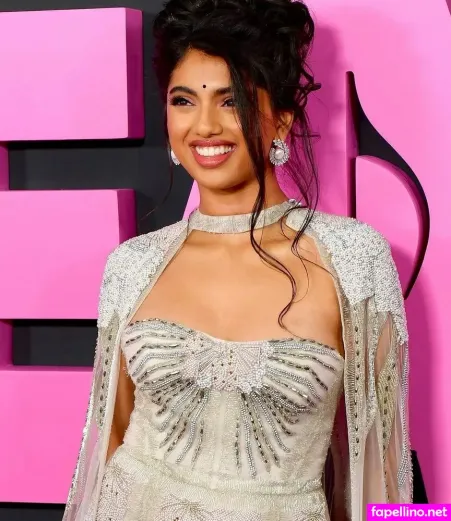 Avantika OnlyFans Thumbnail #mwa0x7GAVk