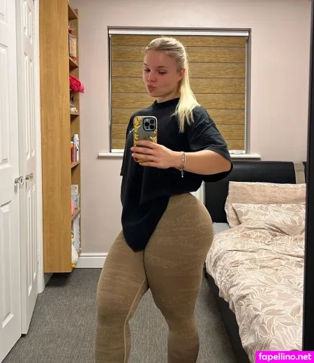 Avarose Fit OnlyFans Thumbnail #akZYhc0xXB