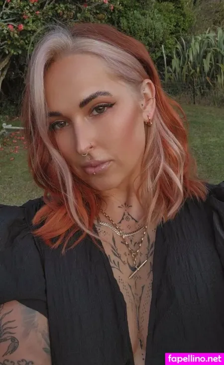 Avarose7 OnlyFans Thumbnail #BhYl9rGppx