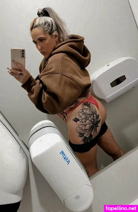 Avarose7 OnlyFans Thumbnail #RsXQ2J5Vea