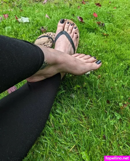 Avasfeetish OnlyFans Thumbnail #EtfMCHcZG2