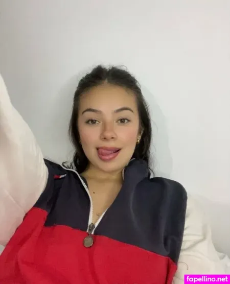 Avaswallows OnlyFans Thumbnail #0xeSUNYobJ