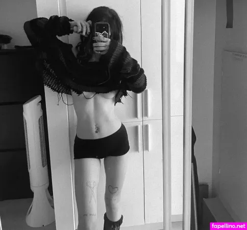 Avaxrainn OnlyFans Thumbnail #Rv6heKCsyx