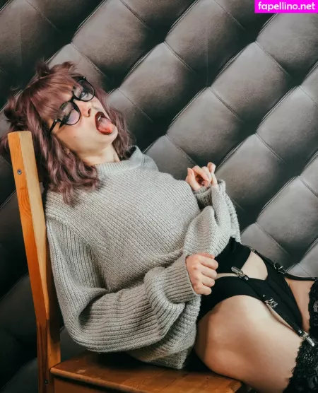 Ave Ria OnlyFans Thumbnail #FmKVvGLbFt