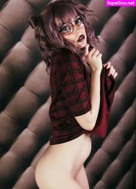 Ave Ria OnlyFans Thumbnail #XJMfEeIxGk