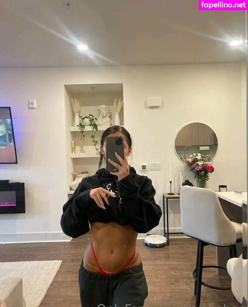 Ave, avebabes, avvryy Nude Leaked OnlyFans Photo #49fSncc9o4