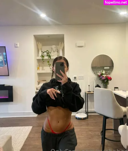 Avebabes OnlyFans Thumbnail #KjZuYUo9AY